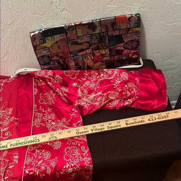 #1231+ Red and Gold Floral Vintage’s Wear- Rope - Picture 6 of 10